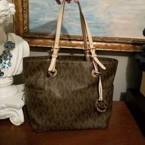 Michael Kors Jet Set Tote Authentic Brown